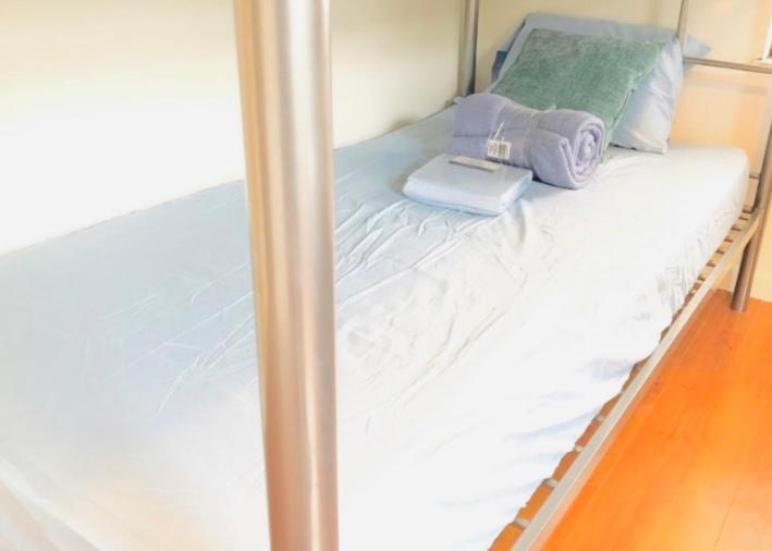 Men Only Dorms -3 Miles To The Beach Lighthouse Point Exteriör bild